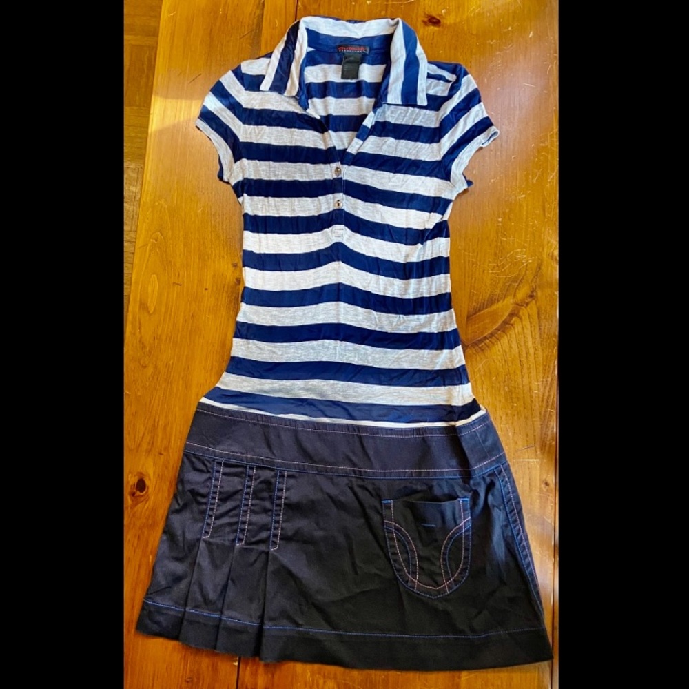 Adorable short sleeve drop waist dress 💙